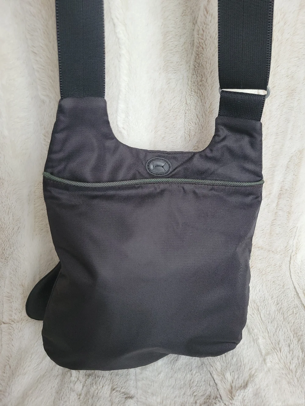 Tumi Ttech 5123D Men's Black/Olive Crossbody Bag